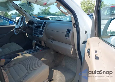 2016 Nissan Frontier Sv/Pro-4X z USA, uszkodzony, nr VIN 1N6AD0CW3GN777372